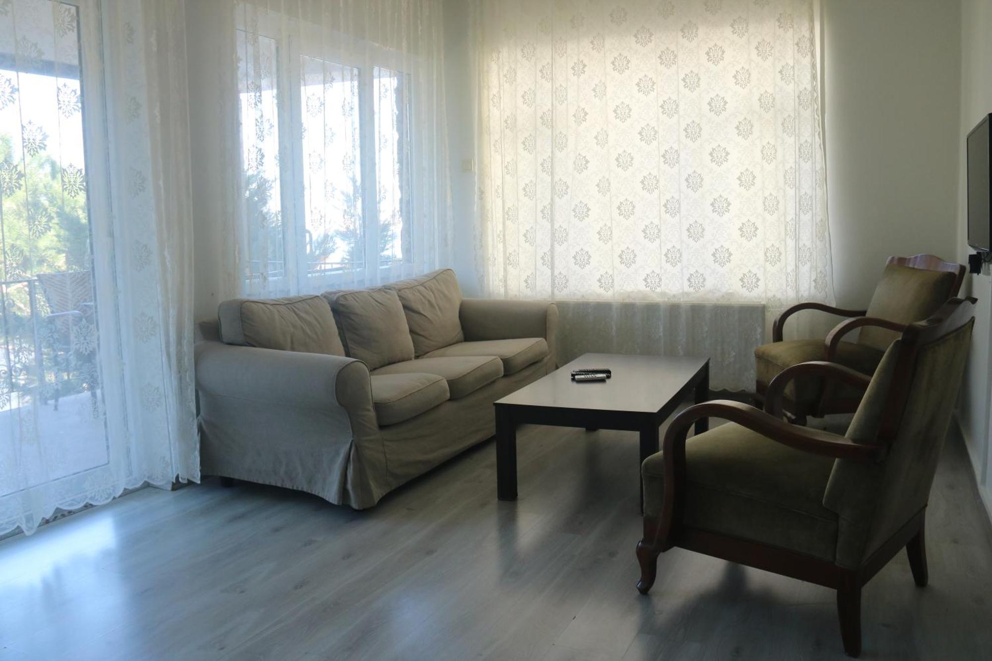 جزر الأمراء Bueyuekada Apart Hotel - Karadag Apart المظهر الخارجي الصورة